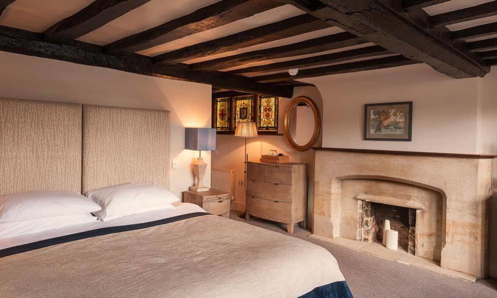 The Crown Hotel Shipton under Wychwood Bagian luar foto